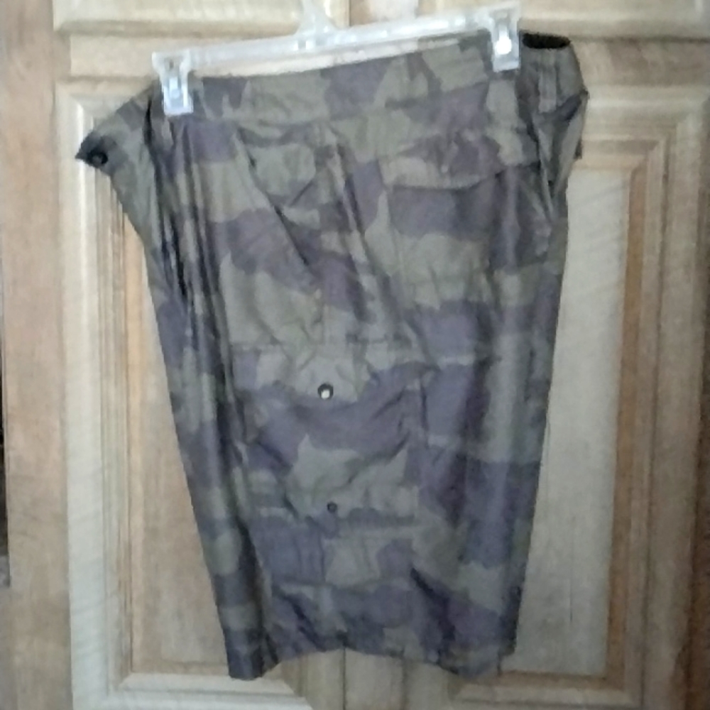 Very Nice Pre-Owned Denali Brand Shorts With Pockets (No Belt)